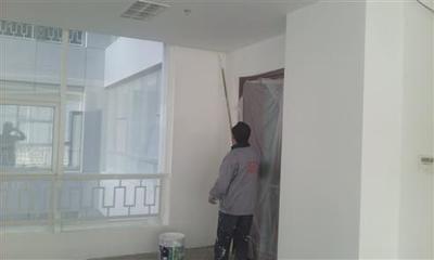 旧房粉刷、墙面翻新、修补、刮大白一室内外防水补漏